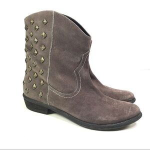 Carlo Rossetti Brown Pull on Studded Boot
